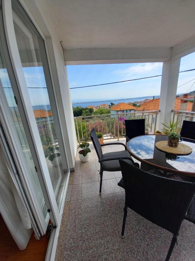 Apartman Sara Преко Екстериор снимка